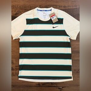 NikeCourt Slam Dri Fit ADV Carlos Alcaraz Roland Garros Tennis Top (size mens L)